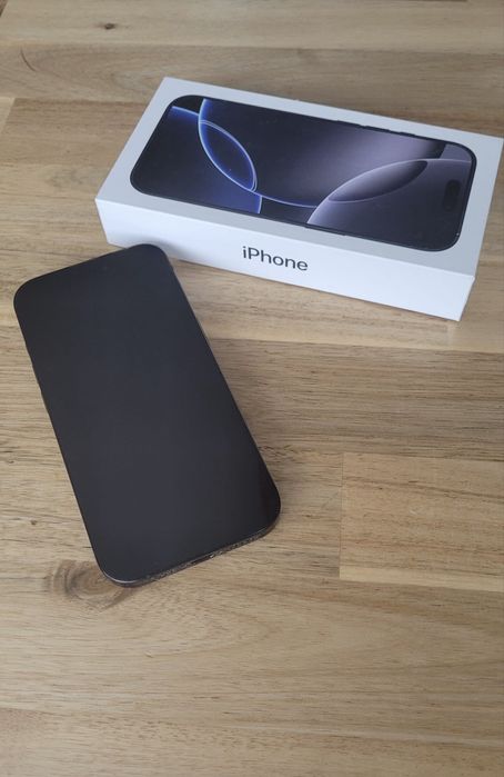IPHONE 16 pro 256gb ! stan bardzo dobry !