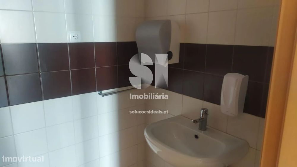 Loja em Montemor-o-velho