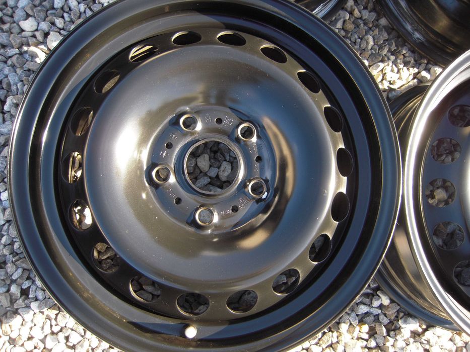 Felgi stalowe 15 5x112 et43 Seat Leon 3 Skoda Octavia 3 VW Golf 7