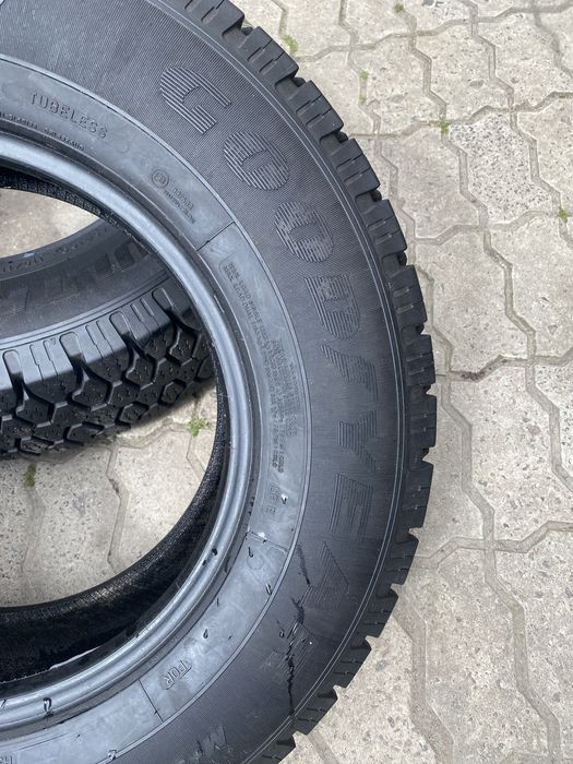 Шини 225 75R16C 118/116N Good Year Ultra Grip