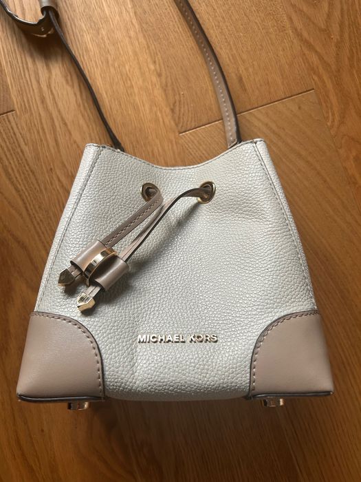 Torebka Michael Kors,  Bucket Bag – Szara / Taupe (Stan BDB- zewnątrz)