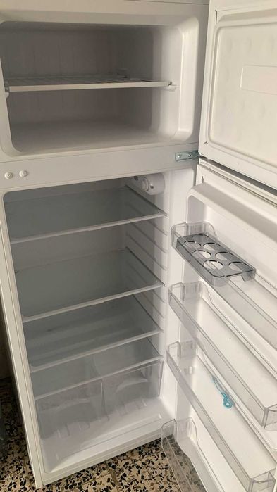 Frigorífico com congelador – TECNISON