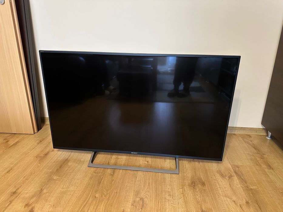 Telewizor Sony KD-49XE7005