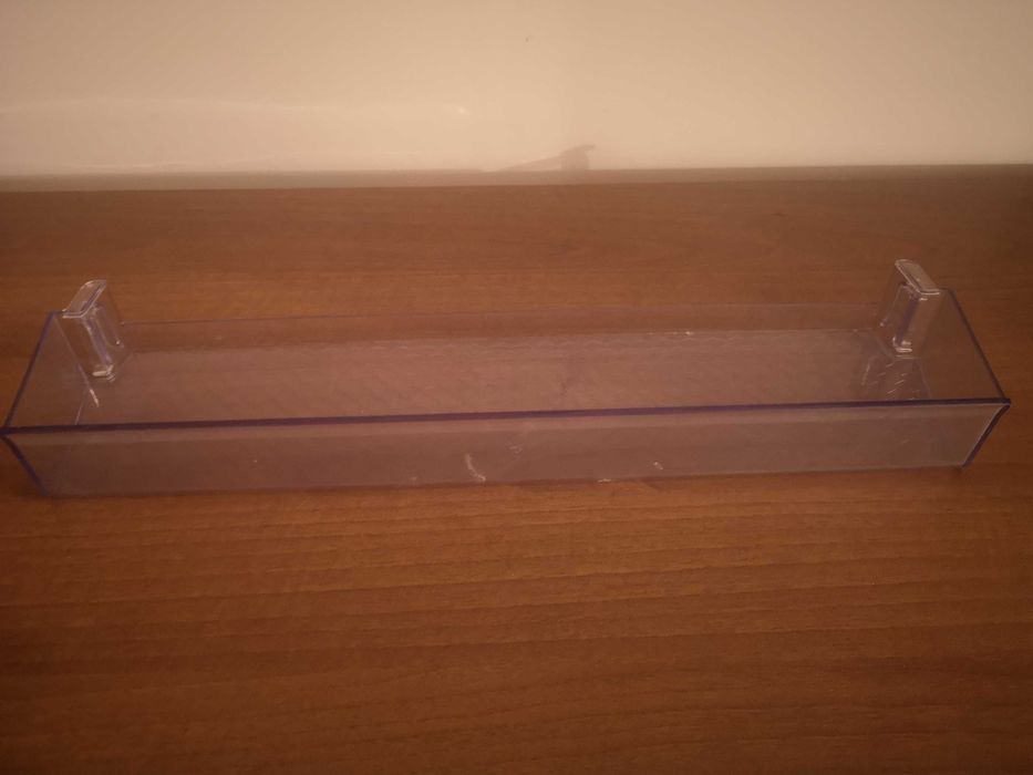 Lodówka BEKO RCSA210 - balkonik / półka na drzwi