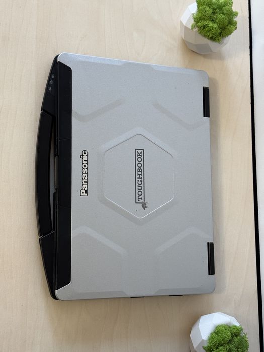 Panasonic Toughbook CF-54 i5/8/256 CF-54 IPS 1920*1080 батарея 4 год