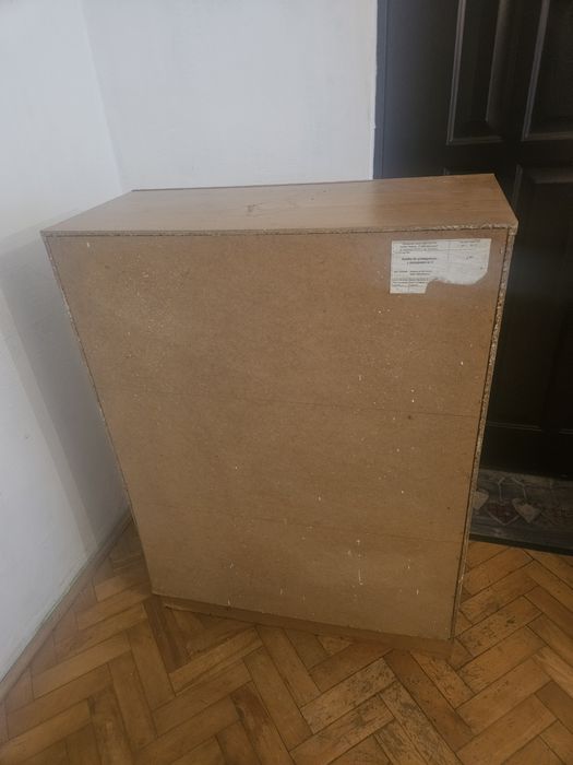 Szafka na butu do małej renowacja