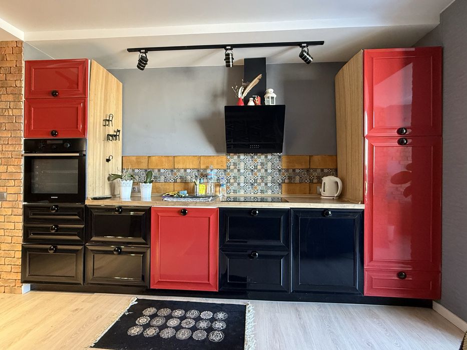 Продаж квартири  2 кім. по вул. Головатого