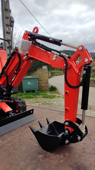 Mini Giratória 600Kg