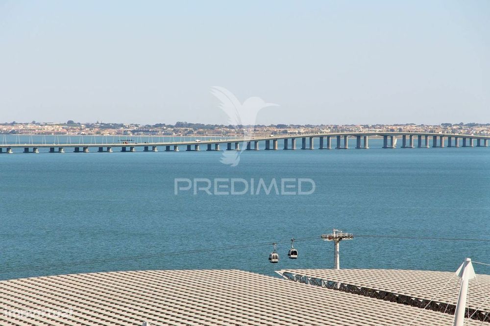 Escritório novo com vista rio - Parque das Nações