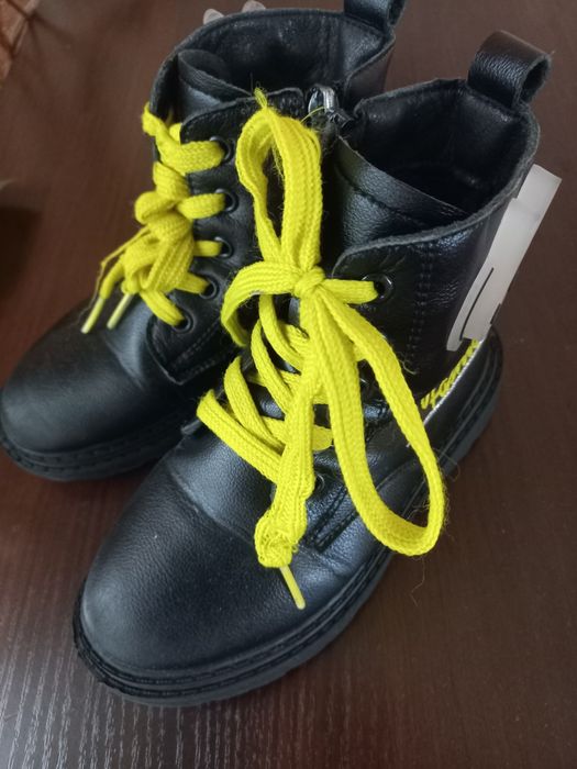 Шкіряні сапожки стан гарний