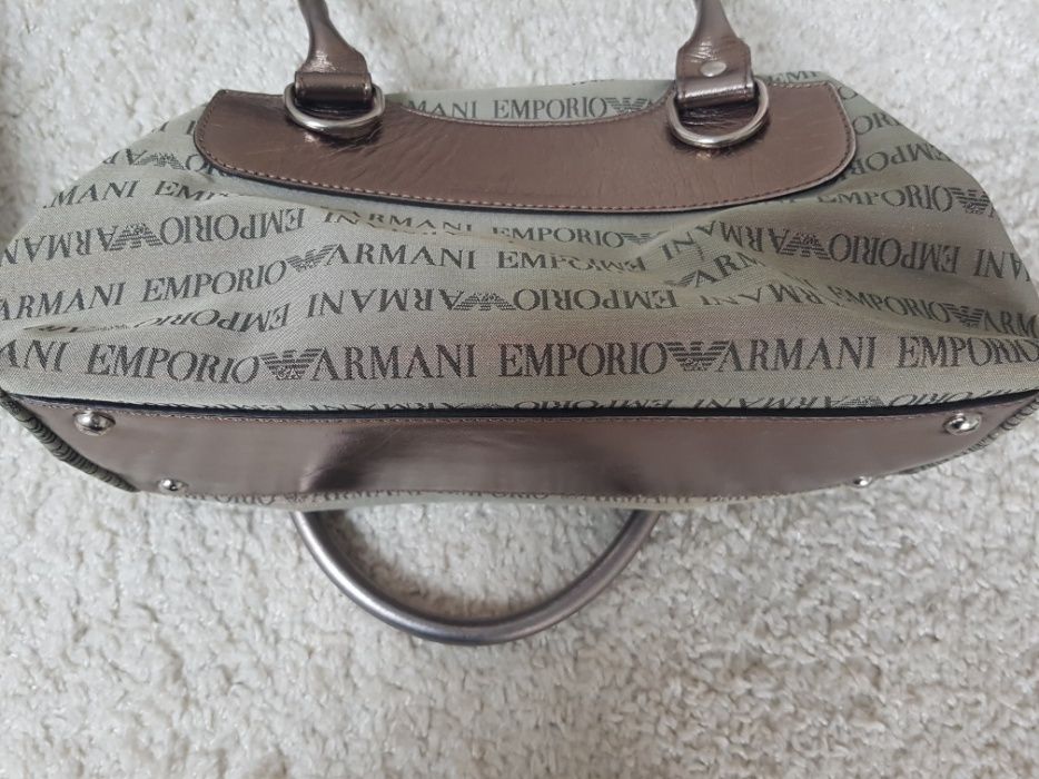 Torebka kuferek Emporio Armani
