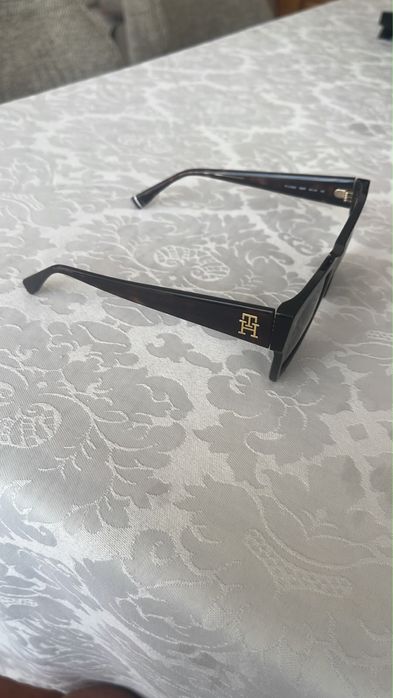 Oculos Tommy Hilgifer (Mulher)