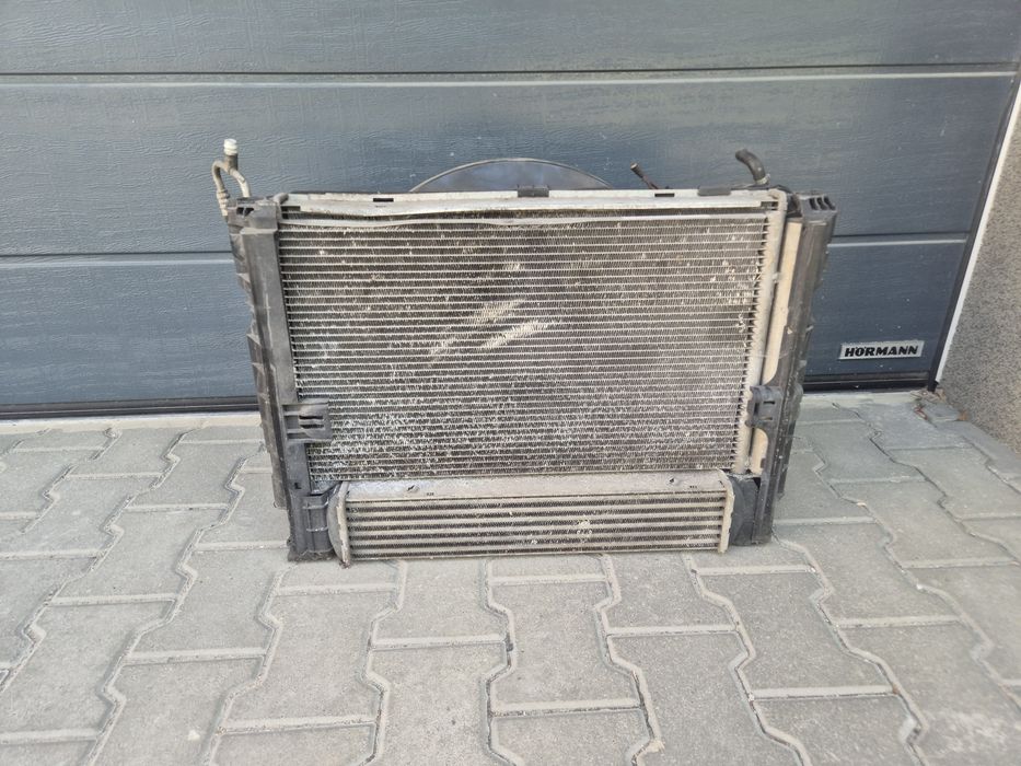 Chłodnica wody klimy wentylator BMW E90 E91 E92 e93