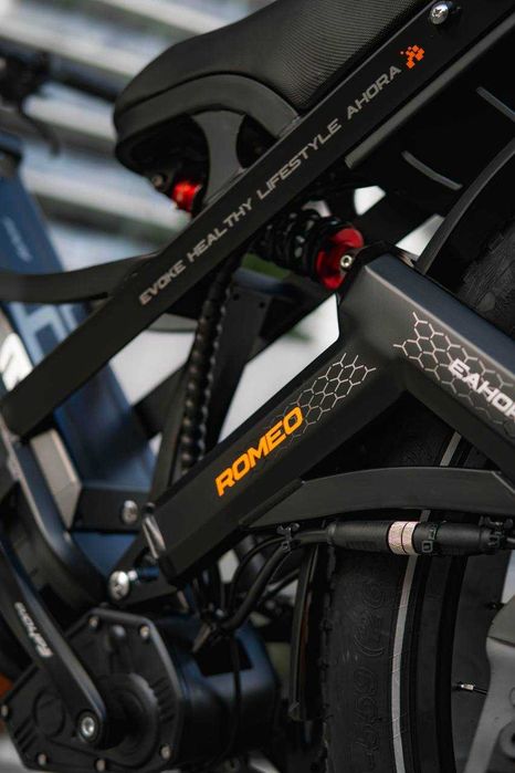 Wynajem elektrycznego roweru | Nowy e-bike Eahora Romeo Pro | Оренда електровелосипеда
