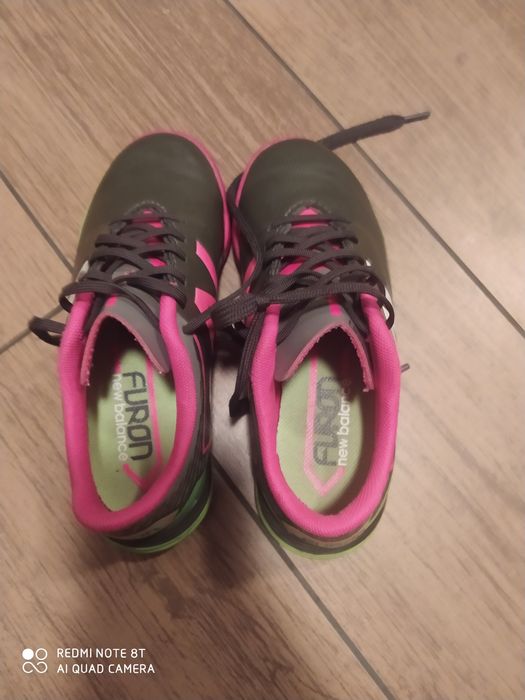 Buciki dziwczęce New Balance rozm. 28