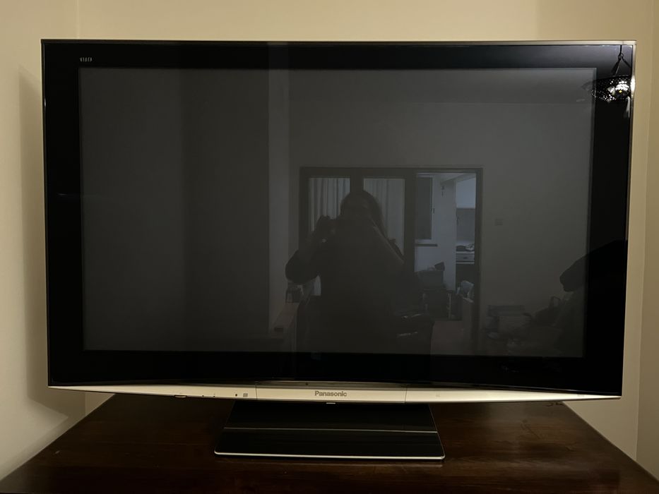 televisor de plasma Panasonic VIERA, modelo TH-50PZ800E com comando