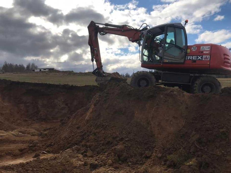 roboty ziemne koparki JCB kruszywo rozbiórka wykopy transport