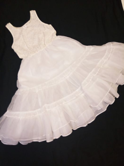 Карнавальне плаття M&S 5-6-7 біле нарядне платье сукня дівчинка