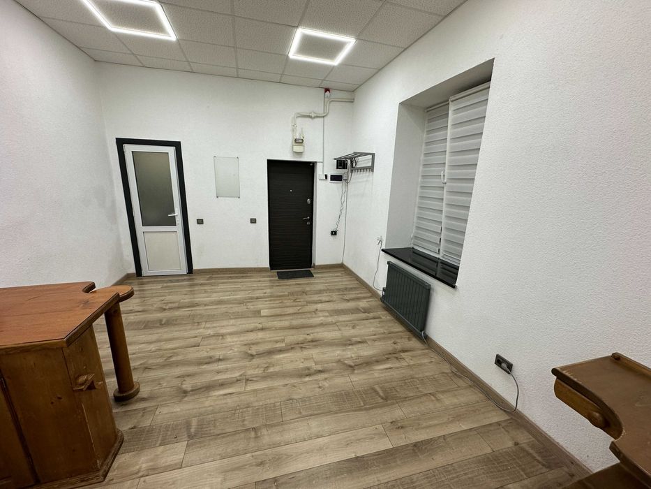 Продаж Квартири/Офісу в центрі міста. Майдан ринок.