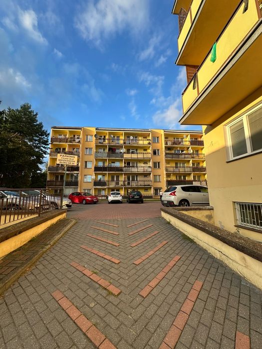 3-pokojowe mieszkanie z balkonem i piwnicą – centrum Ostrowi Mazowieckiej