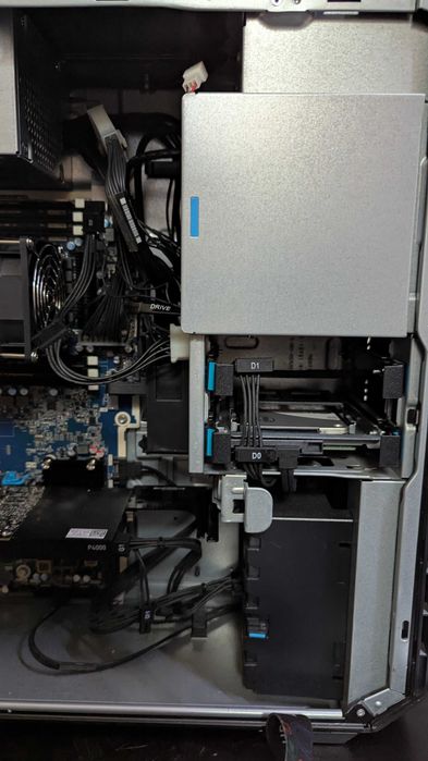 HP Z6 G4 Xeon Platinum 8160 /48 ядер / NVIDIA Quadro P4000 / 480GB SSD