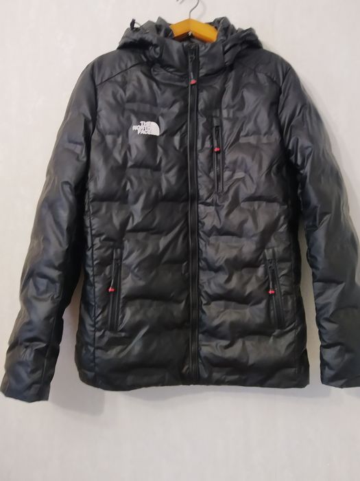 Продам чоловічу демісезонну куртку