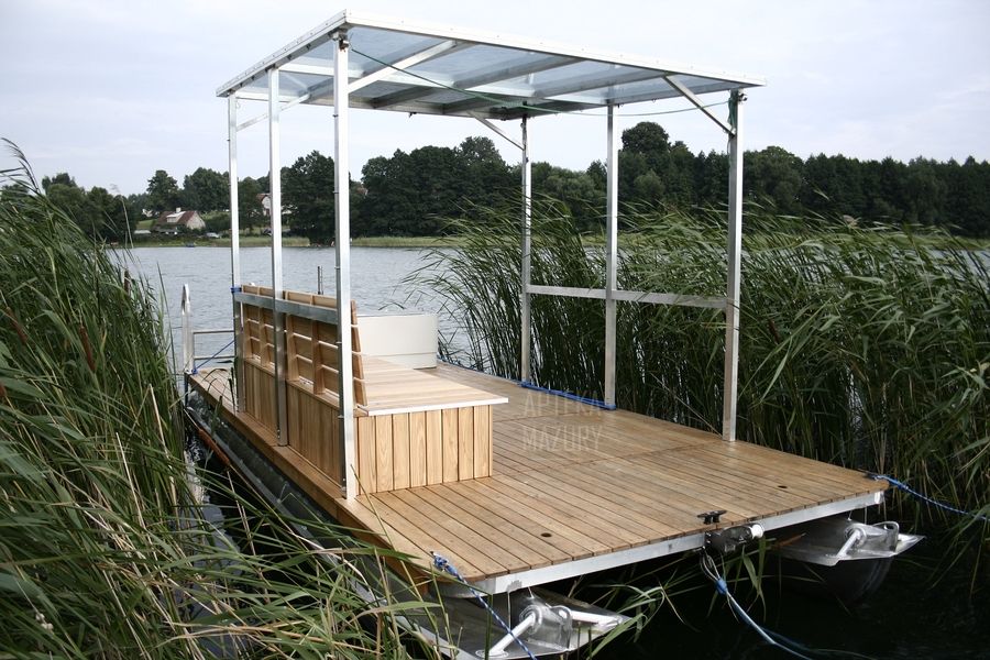 Łódz katamaran solarny houseboat łódka dom na wodzie
