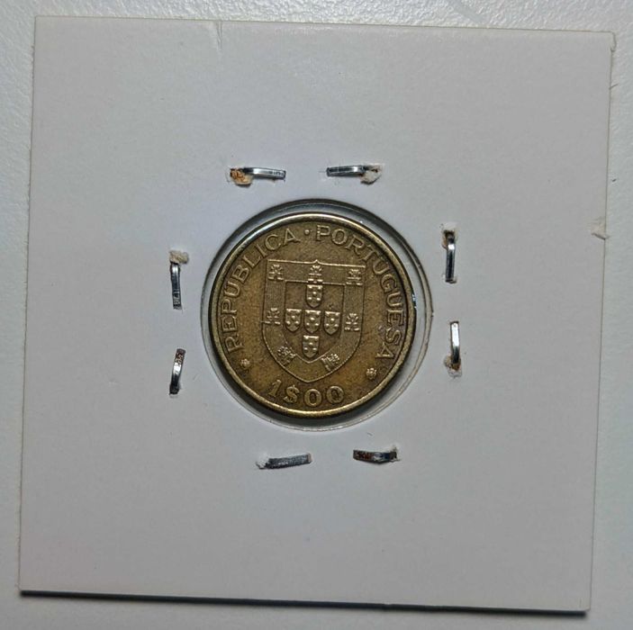 Moeda 1 escudo 1983- Mundial Hóquei 82