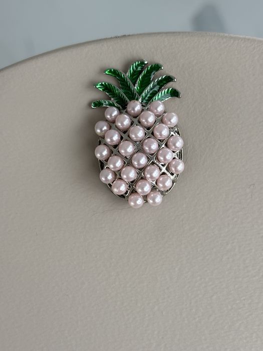 Guzik różowy ananas do torebki obag o bag moonlight