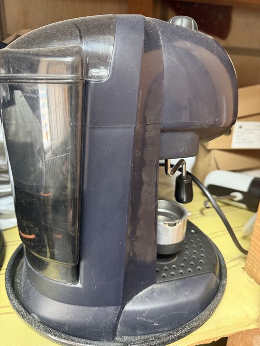 Кавоварка delonghi
