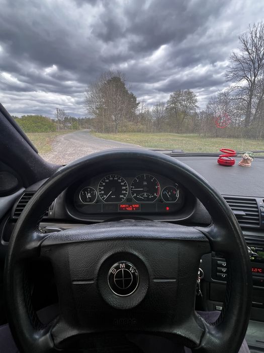 Bmw e46 320d  2001