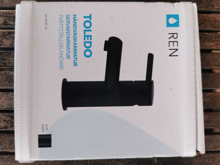 Kran mosiężny REN TOLEDO czarny mat.