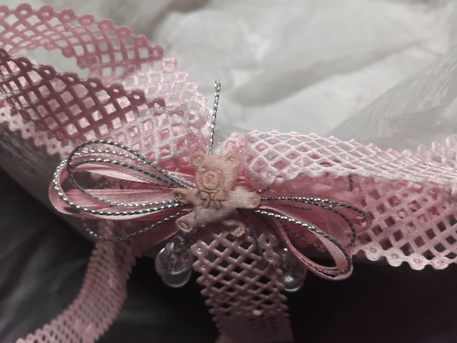 Conjunto de Cestos de Verga Decorados à Mão – Especial Bebé/Batizado