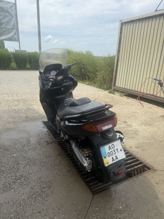 Скутер ямаха 500 кубів