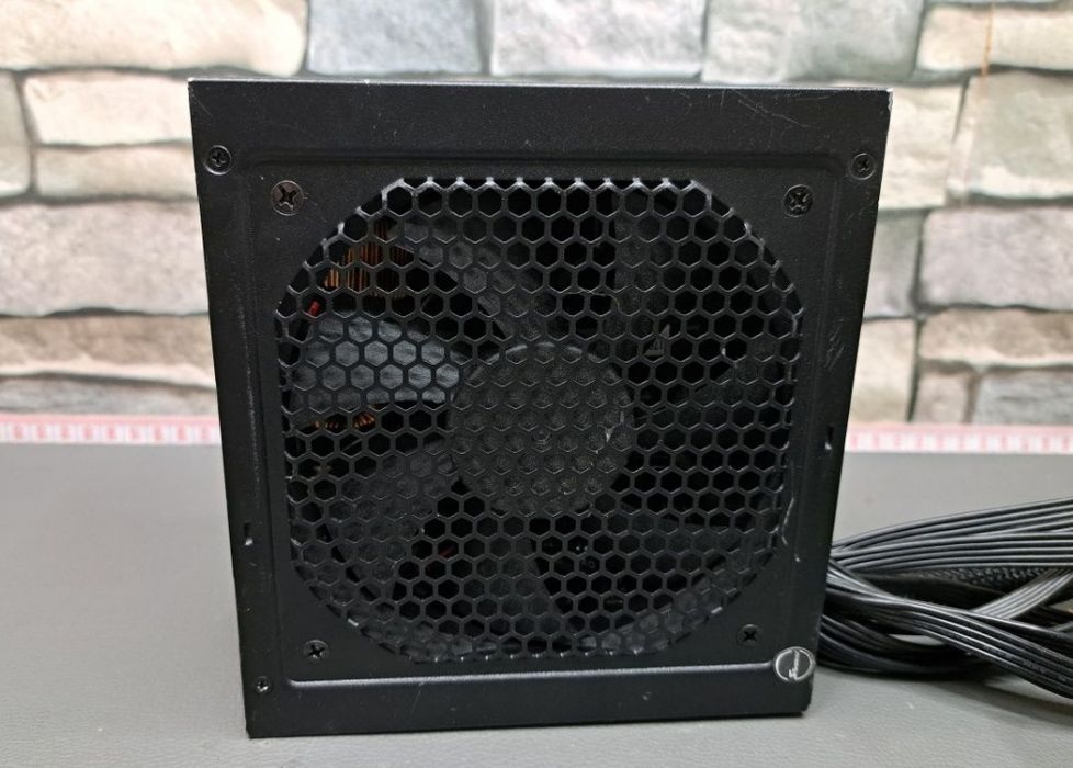 Блок живлення Seasonic A751GCAFH (G12 GC-750]

750W