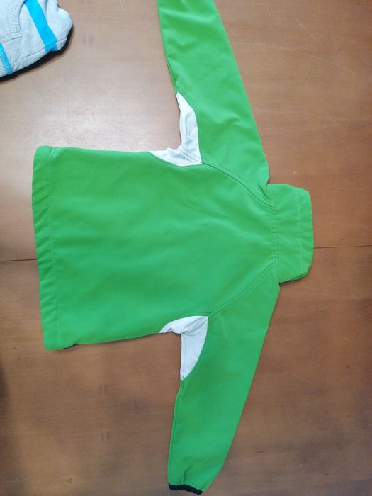 Kurtka softshell, bluza rozpinana z kapturem 80.