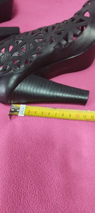 Шкіряні ботильйони Calvin Klein р.37 та шкіряні сабо р.39