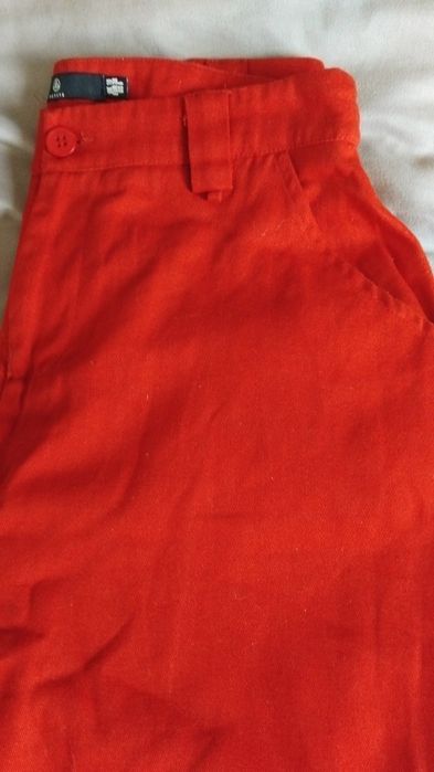 Червоні джинсів джогери