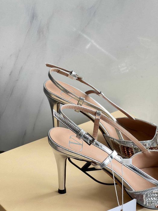 Damskie buty Valentino z cekinami
