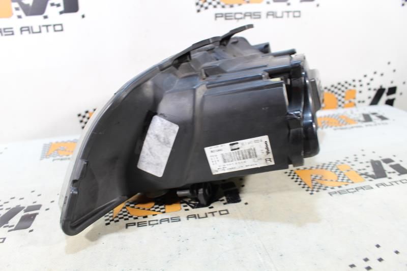 Ótica / farol direita SEAT Ibiza III (6L1)
