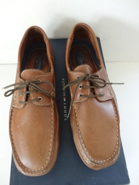 Buty Tommy Hilfiger roz 42 Mokasyny Skóra