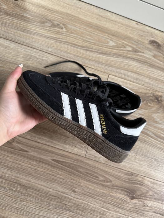 Buty adidas spezial