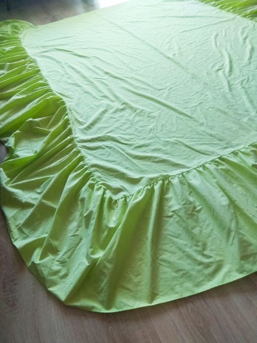 Prześcieradło Narzuta z falbaną