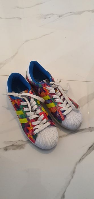 Buty sportowe 37