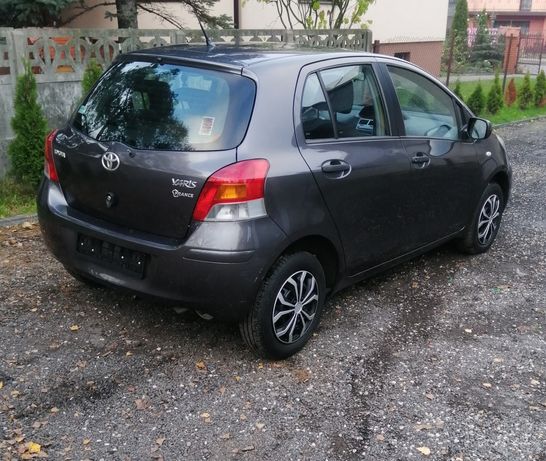 TOYOTA yaris sprzedam Myszków • OLX.pl