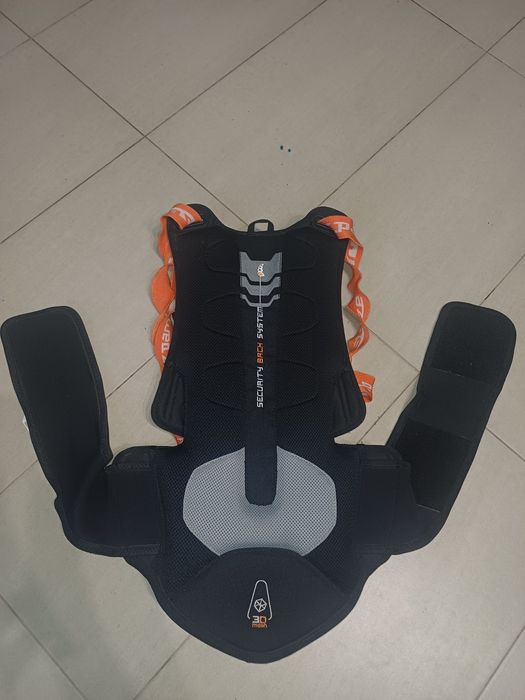 Ochraniacz pleców wedze