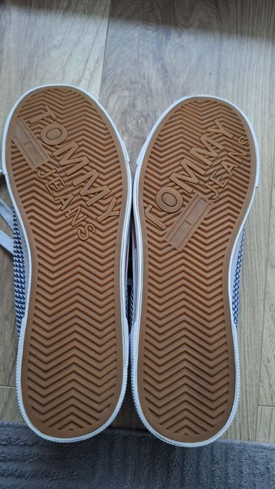 Trampki męskie Tommy Hilfiger 46 rozm.