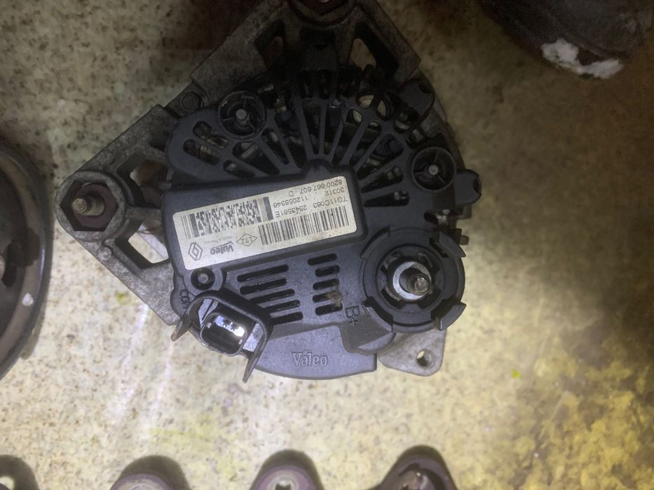 Двигун К4М навісне