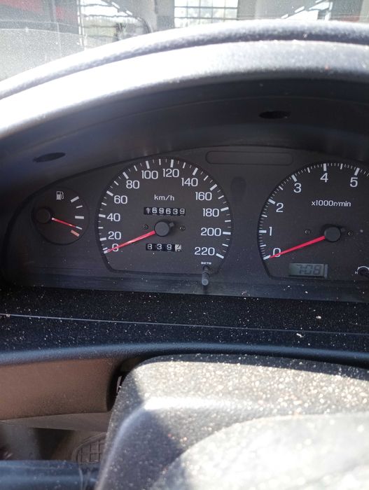 Nissan Sunny 1.6 SLX Automat 93r.