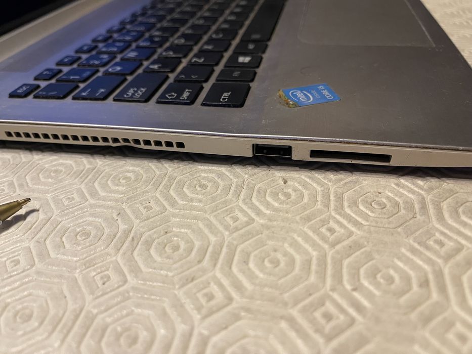 Portatil Toshiba Satellite S50-B-15T